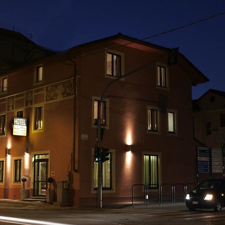 Hotel Fortyfive Chivasso Exteriér fotografie